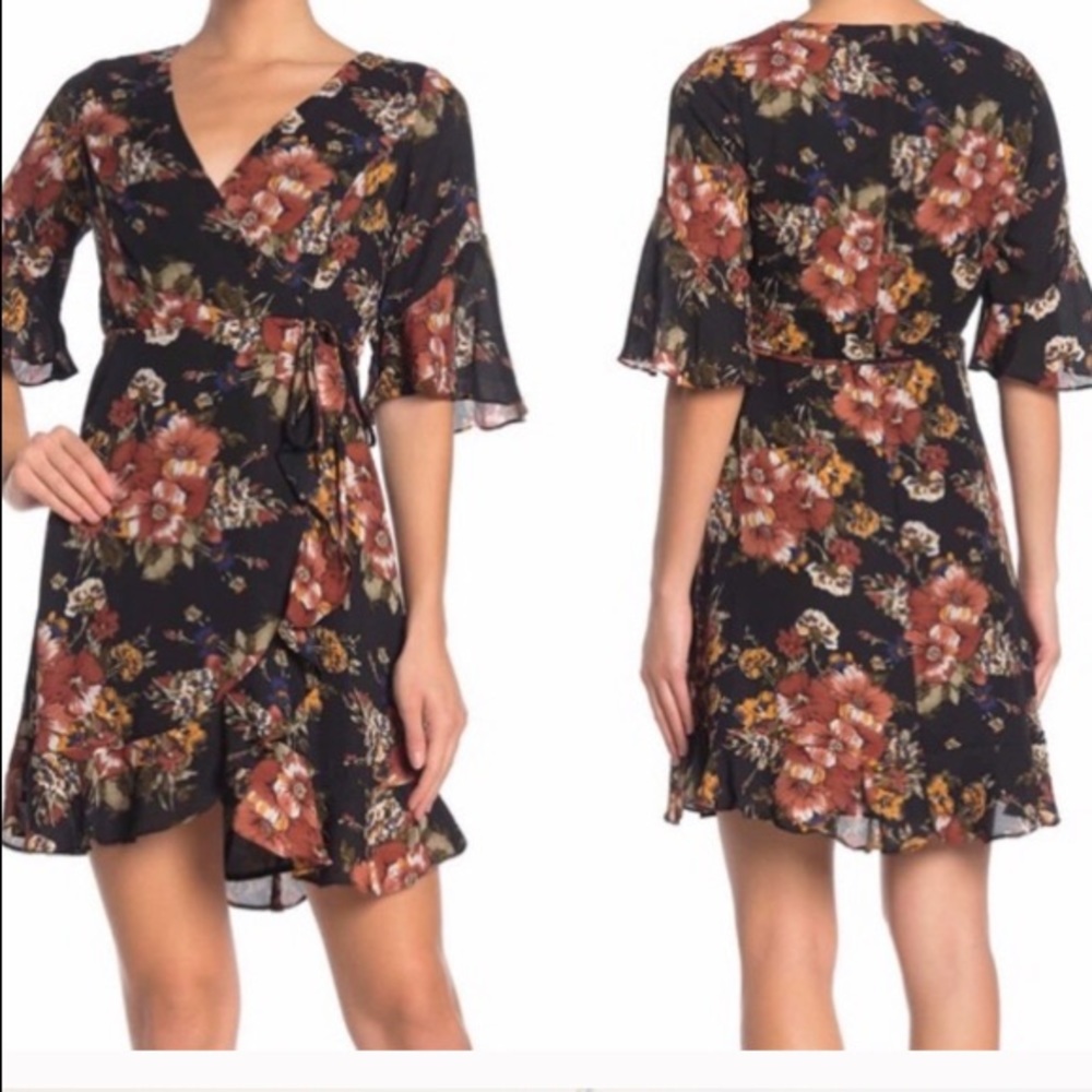 NWT June & Hudson Floral Wrap Dress Size L